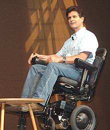 Dean Kamen, Climed the stairs and rose to the microphone in climbing wheelchair